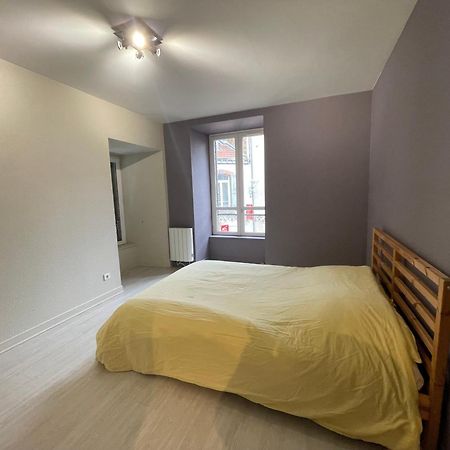 Appartement Porte Du Cantal Massiac Exteriér fotografie